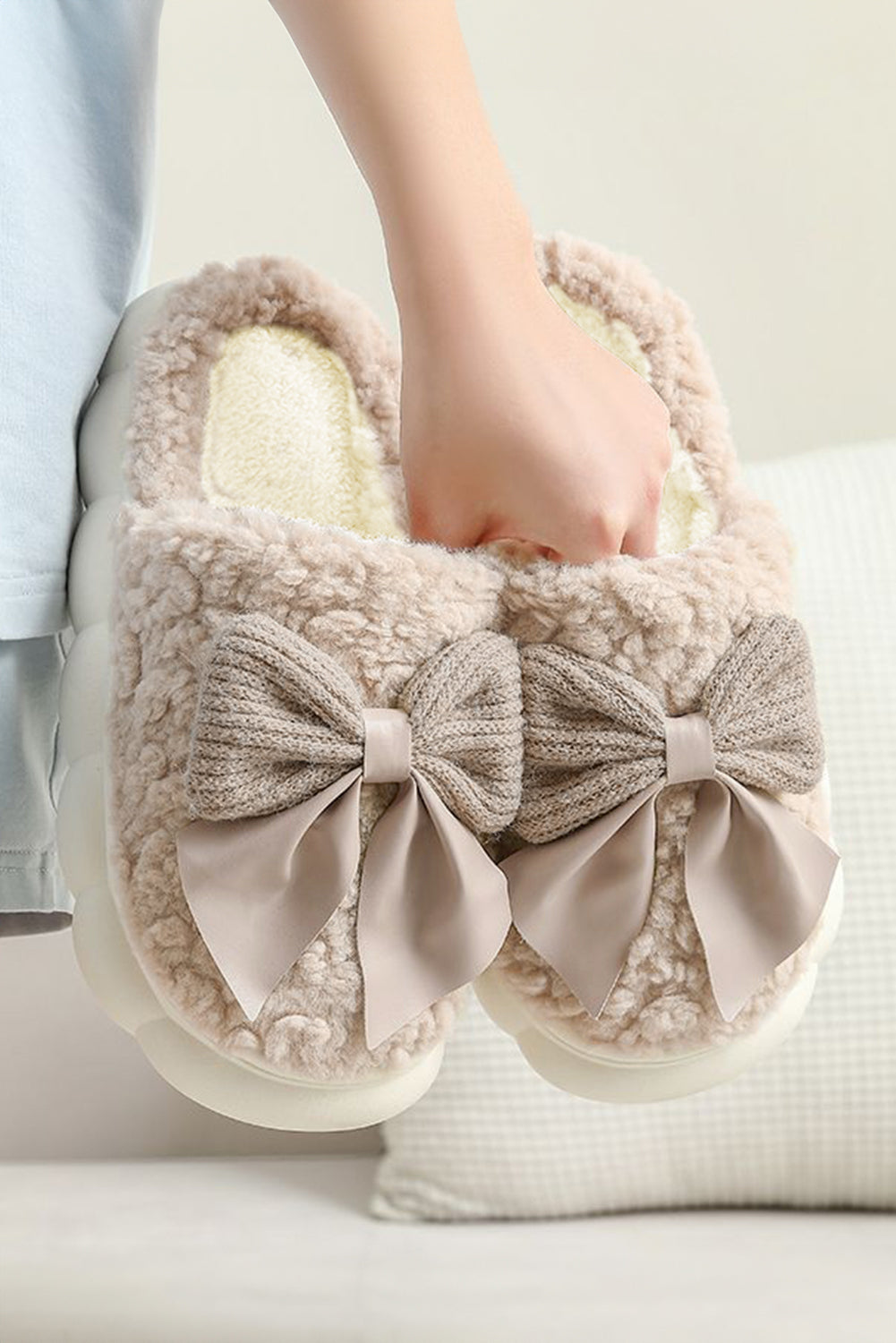 Bowknot Plush  Slippers