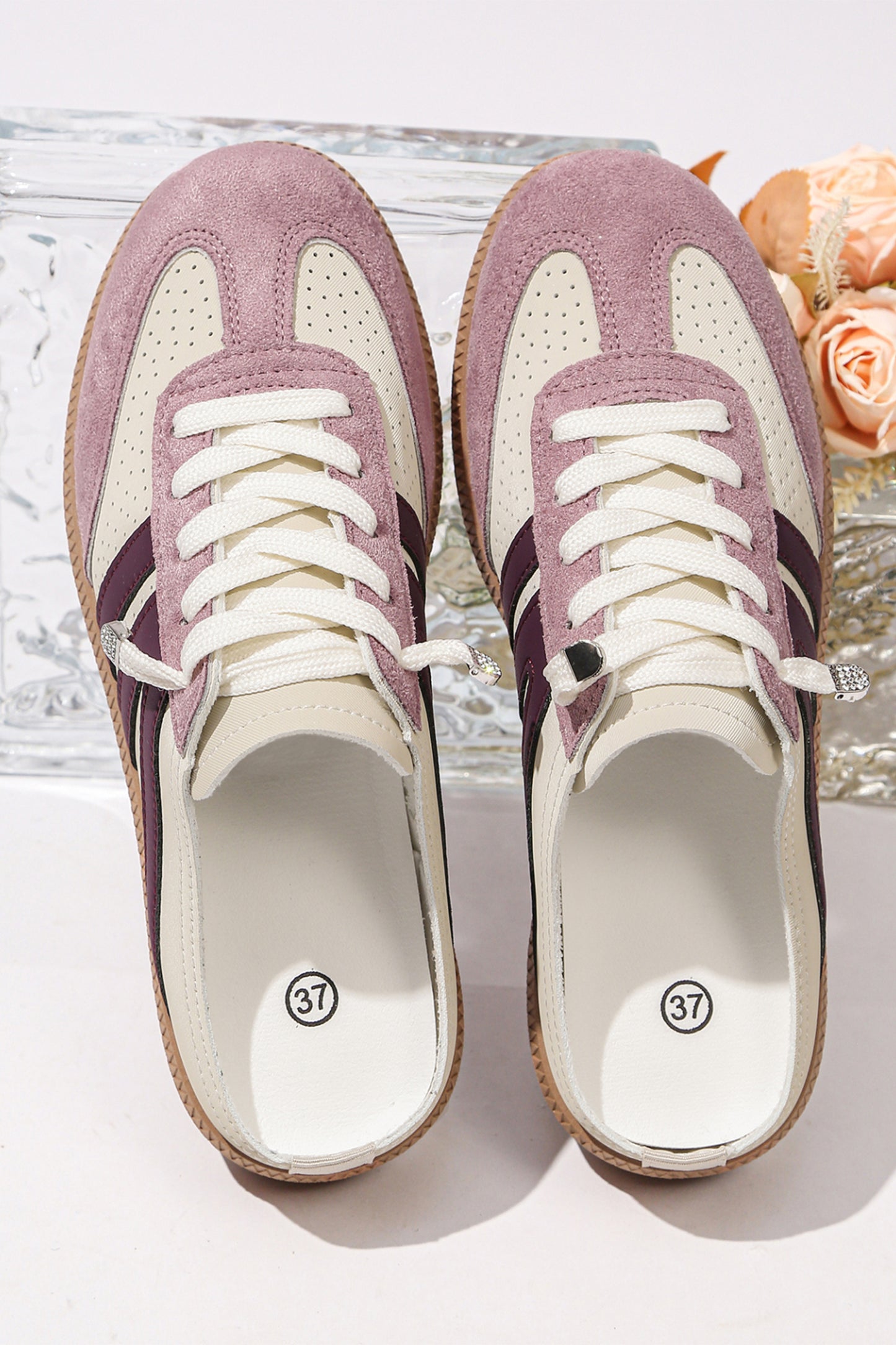 Patchwork Lace-Up Eyelet Fashion Sneakers