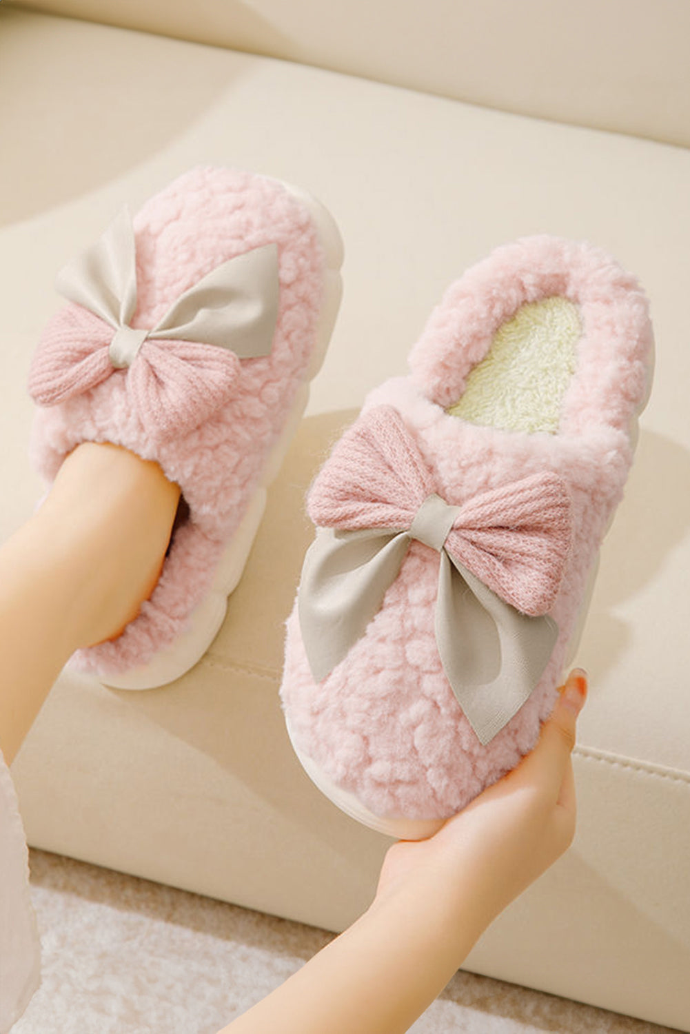 Bowknot Plush  Slippers